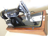 15J Singer Bentwood Wood Dome Case Sewing Machine 160809 Working