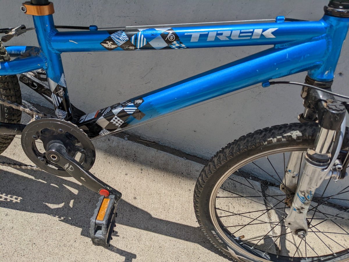 Trek mt store 60 blue book