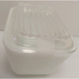 Pyrex Butterfly Gold 1.5 Cup 1960s 501 B 22 Refrigerator Dish Daisy Flower Pattern Glass USA Vintage