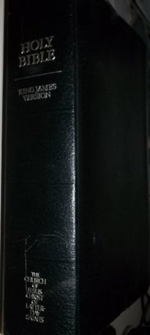 The Holy Bible (Authorized King James Version With Explanatory Notes And Cross R