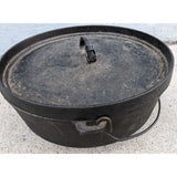 14 CO D Cast Iron "Short" Camp 14" Dutch 3 Leg Footed Oven Older Lodge ? 14CO