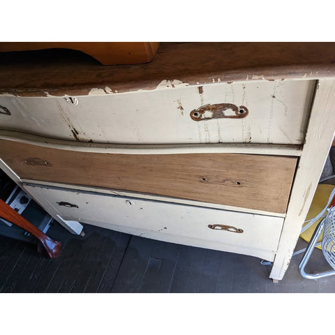 3 Drawer Dresser Solid Wood Antique Vintage NEEDS REFINISHED
