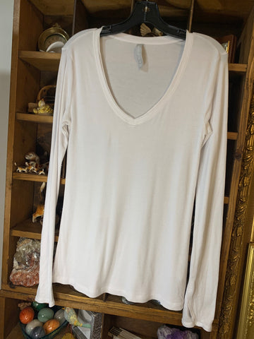 M Athleta Womens Activewear White long sleeve V ribbed, thumb holes Regular  VGC