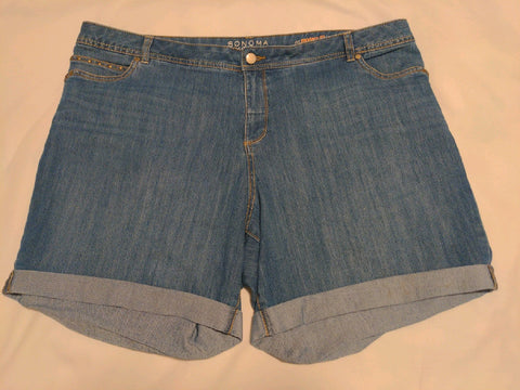 20 Sonoma Womens Shorts Medium blue modern fit walking Plus  Used