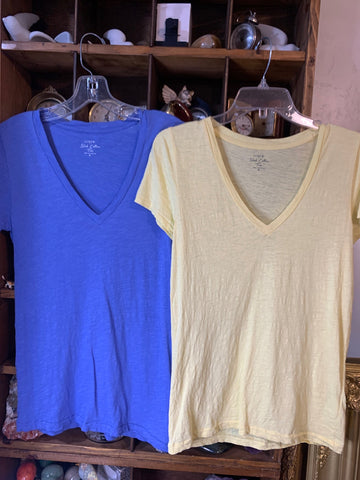 S J Crew Womens Shirt Top (2) V-neck slub, cotton T