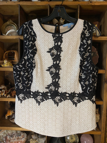 M Antonia Melani Womens Shirt Top White black lace sleeveless dressy top   New
