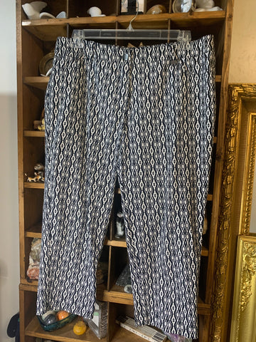 16 Tan-Jay Womens Pants  Regular  VGC