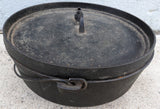 14 CO D Cast Iron "Short" Camp 14" Dutch 3 Leg Footed Oven Older Lodge? 14CO