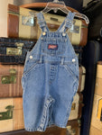 https://s3.commentsold.com/found_downtown/products/PrS6QU37CmLRJg3dkkNxjPriFAHw5CDLcyVp99IY.jpg