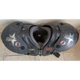 17"-18" Youth 8345 Medium Schutt Black Lightning Football Shoulder Pads Sports Equipment