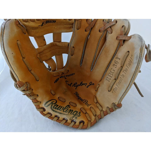 10.5 Rawlings RBG 36Y Cal Ripken Jr Holdster Endorsed Vintage Baseball Glove Mitt Leather RHT