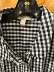 32 6X Women’s sleeveless Gingham Shirt