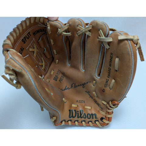 10" Mike Flanagan A2274 Wilson Baseball Glove Leather Cy Young Award Winner Youth Endorsed Grip-Tite Pocket Dual Split