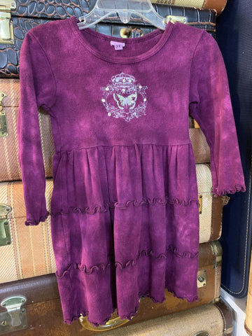 https://s3.commentsold.com/found_downtown/products/jA609t2iTYJfSVXy8MVGLiODKI0GLiCAoyaKnJvU.jpg