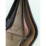 Textured Men's Wenz Tri-Fold Leather Wallet With Snap Closure & Card Slots