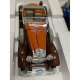 1/32 1930 Packard 1932 Chrysler Lebaron Signature Models Danbury Mint Diecast Car MARX UNTOUCHABLES