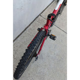 Giant Boulder SE Mountain Red Silver Bike Shimano 7-Speed Aluminum 6061 Aluxx Bicycle