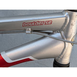 Giant Boulder SE Mountain Red Silver Bike Shimano 7-Speed Aluminum 6061 Aluxx Bicycle