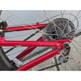 Giant Boulder SE Mountain Red Silver Bike Shimano 7-Speed Aluminum 6061 Aluxx Bicycle