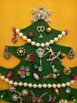 VINTAGE COSTUME JEWELRY ART CHRISTMAS TREE FRAMED RHINESTONE BROOCH +++ LIGHTED