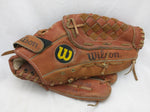 A2124 George Brett RHT Wilson Endorsed Signature Snap Action Vintage Baseball Glove Mitt Leather