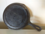 Lodge 3 SK Made in USA H2 Cast Iron Skillet Small 3 Notch Heat Ring