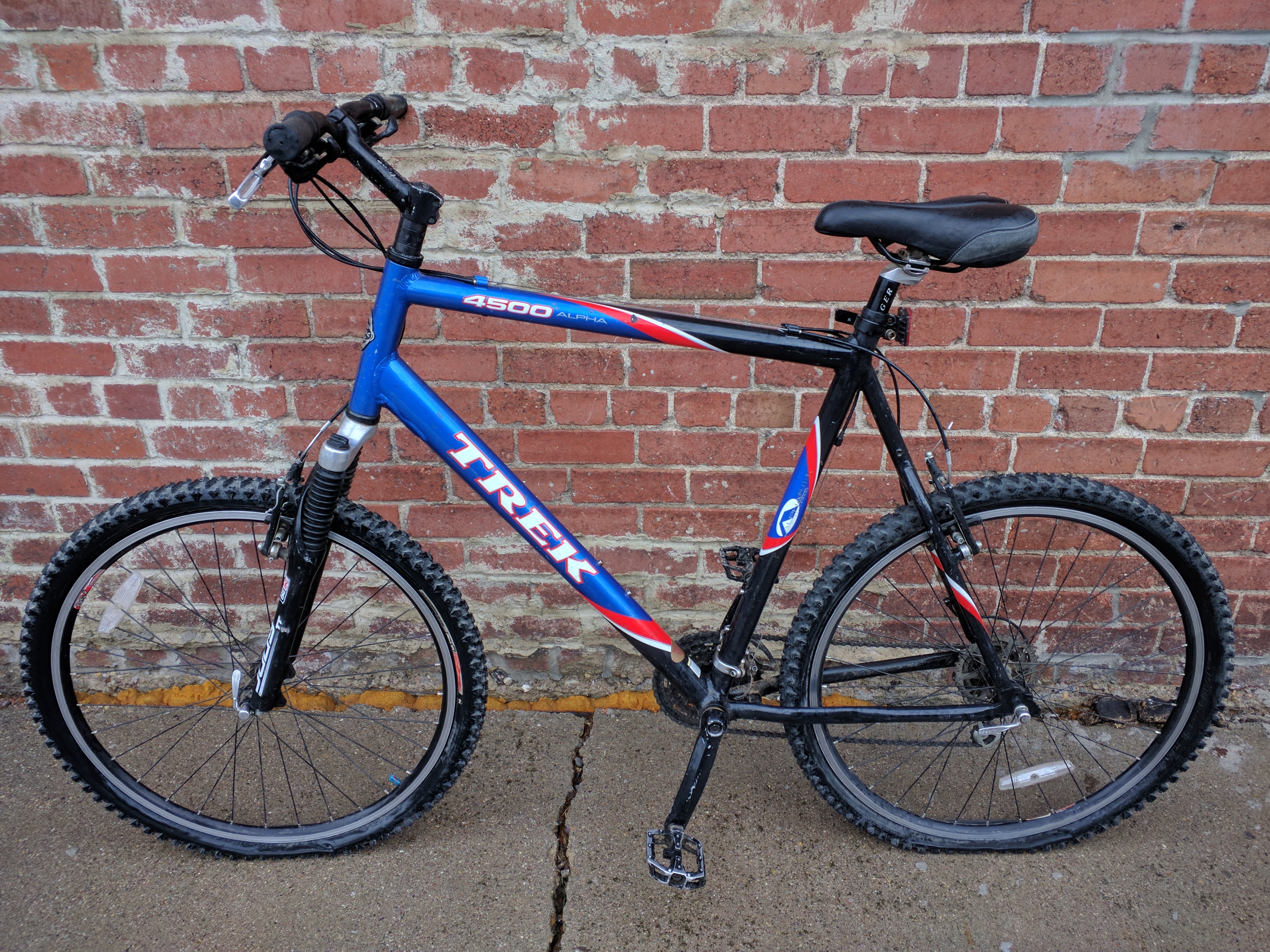 Trek 4500 Alpha 61cm 24