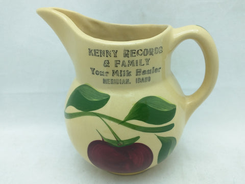 Watt 15 Apple Creamer Kenny Records & Family Meridian Idaho Your Milk Hauler Pottery Advertising