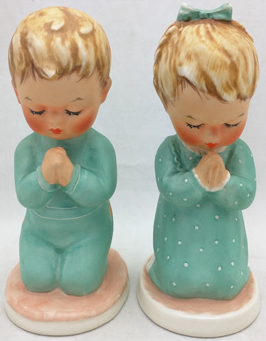 1957 Praying Boy And Girl Goebel Hummel Bless Us All A Child's Prayer Figurine 16 17