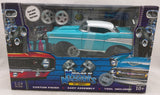1:24 1957 Chevy Blue MUSCLE MACHINES BUILD IT White '57 NEW 71124 Chevrolet Die Cast Kit
