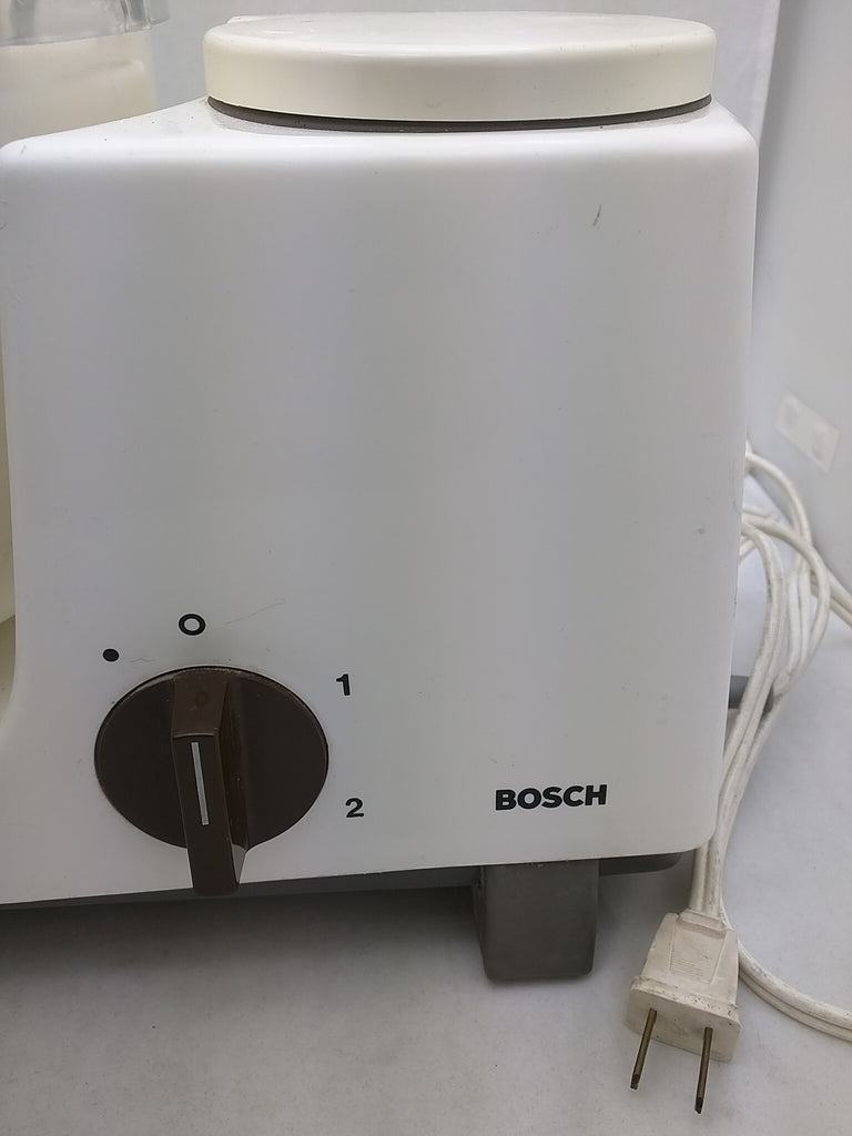 Vtg Bosch UM3 Universal Mixer Food Processor w/ Attachments Blender